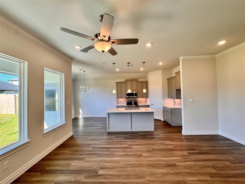 Spacious, unfurnished interior of a new home in Lexington Heights, Willis (Image 15). Spacious, unfurnished interior of a new home in Lexington Heights, Willis (Image 15).