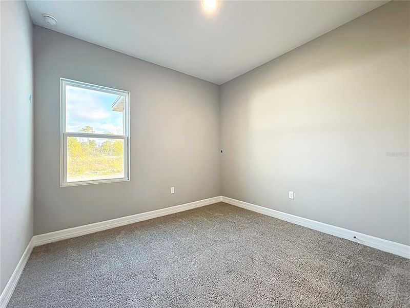 Spacious, unfurnished interior of a new home in , Ocala (Image 32).