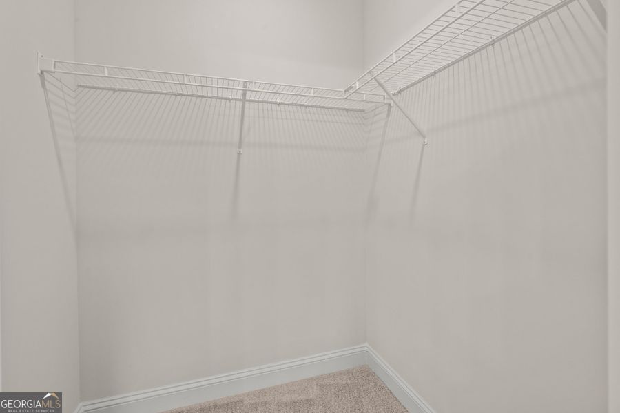 Spacious, unfurnished interior of a new home in Canterbury Villas, Carrollton (Image 27).