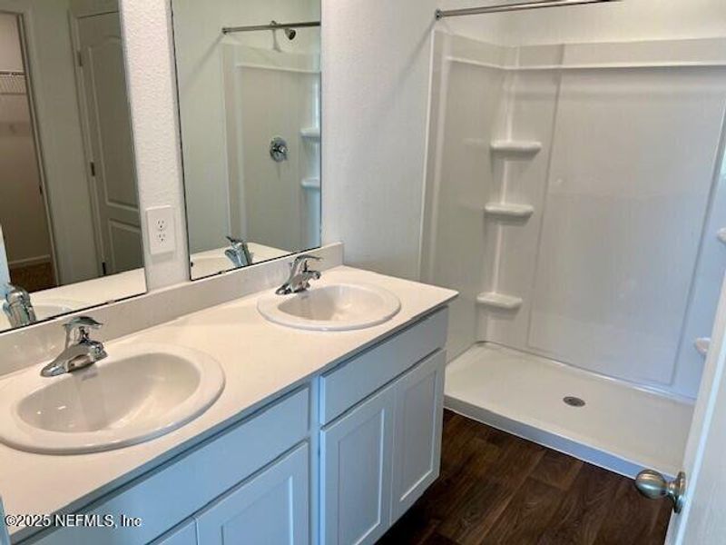 Furnished interior view inside a new home in Rookery, Green Cove Springs (Image 4).