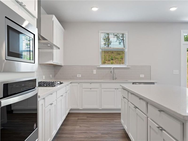 Furnished interior view inside a new home in Cedar Farms, Winder (Image 6). Furnished interior view inside a new home in Cedar Farms, Winder (Image 6).