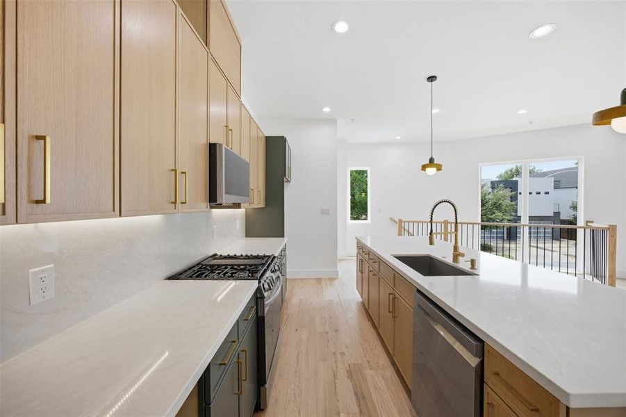 Furnished interior view inside a new home in , Dallas (Image 13).