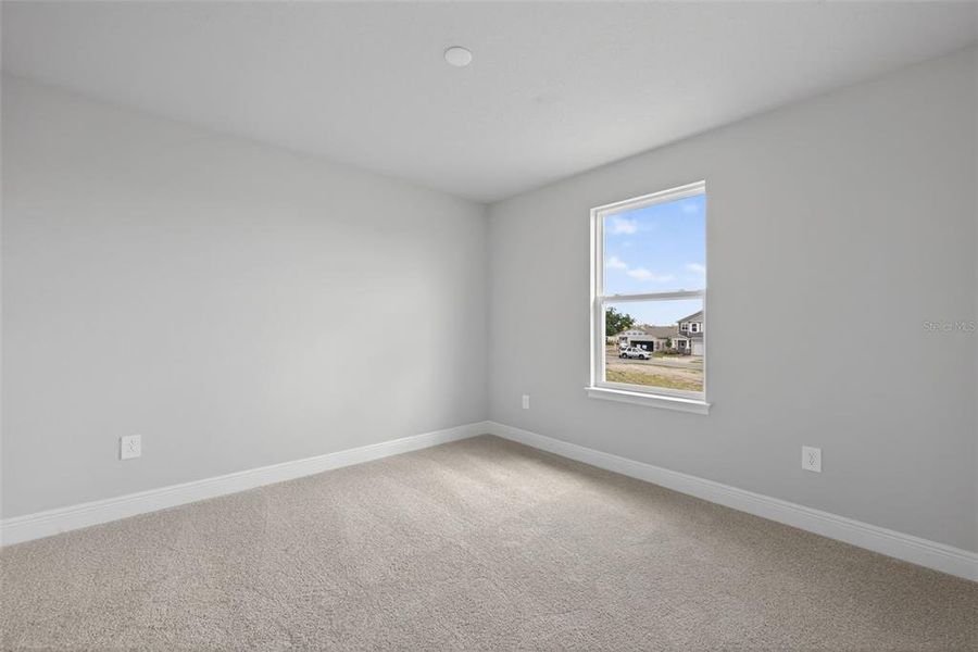 Spacious, unfurnished interior of a new home in Crosswind Ranch, Parrish (Image 13).