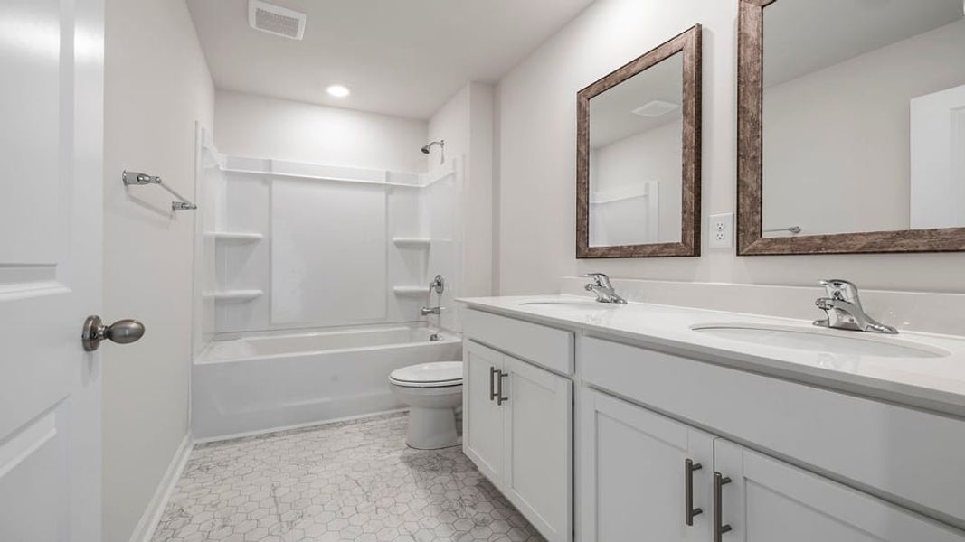 Furnished interior view inside a new home in Sage Grove, Lyman (Image 9).
