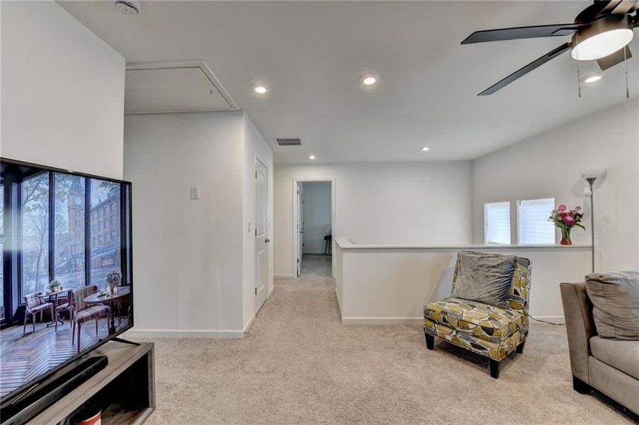 Furnished interior view inside a new home in Sweetbay Farm, Lawrenceville (Image 24).