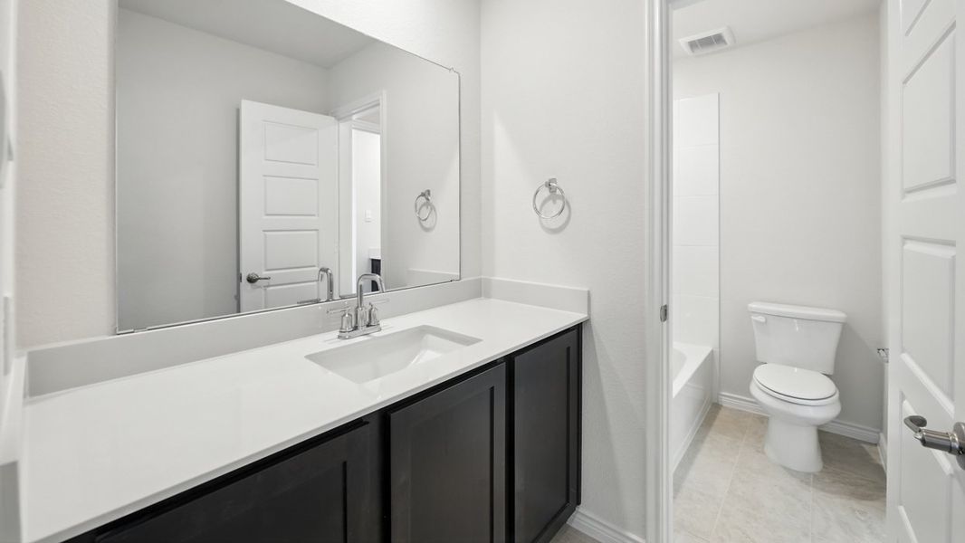 Representative furnished interior of a home built from the Amethyst by D.R. Horton in Bel Air Village, Sherman (Image 5). Representative furnished interior of a home built from the Amethyst by D.R. Horton in Bel Air Village, Sherman (Image 5).