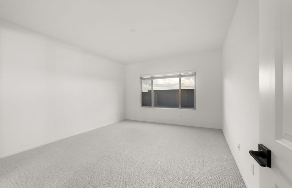Spacious, unfurnished interior of a new home in Parkside at Anthem at Merrill Ranch, Florence (Image 19).