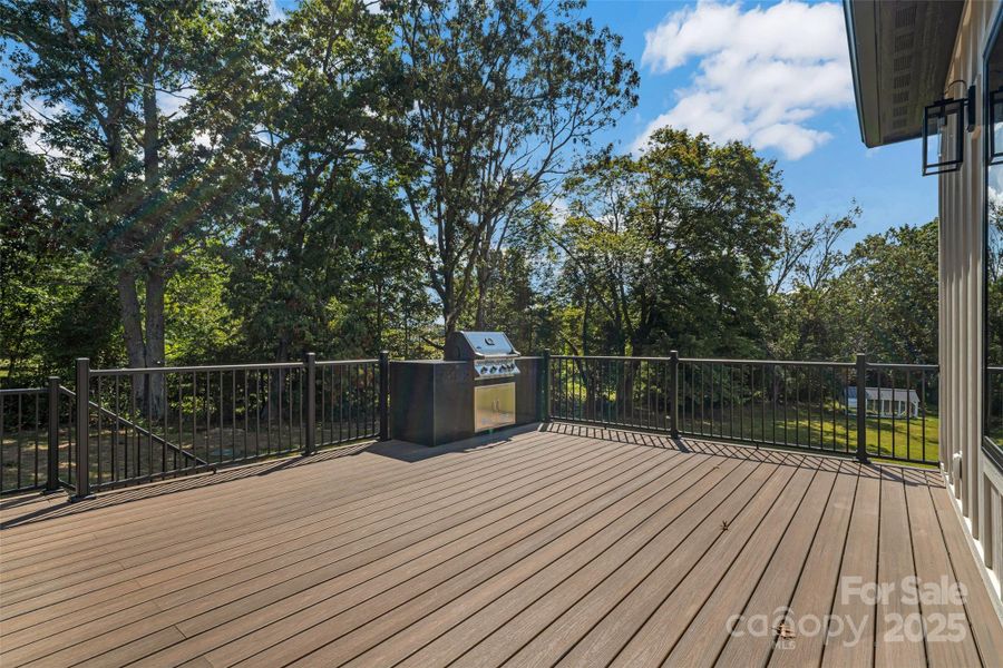 Image 36 of a home in . Image 36 of a home in .