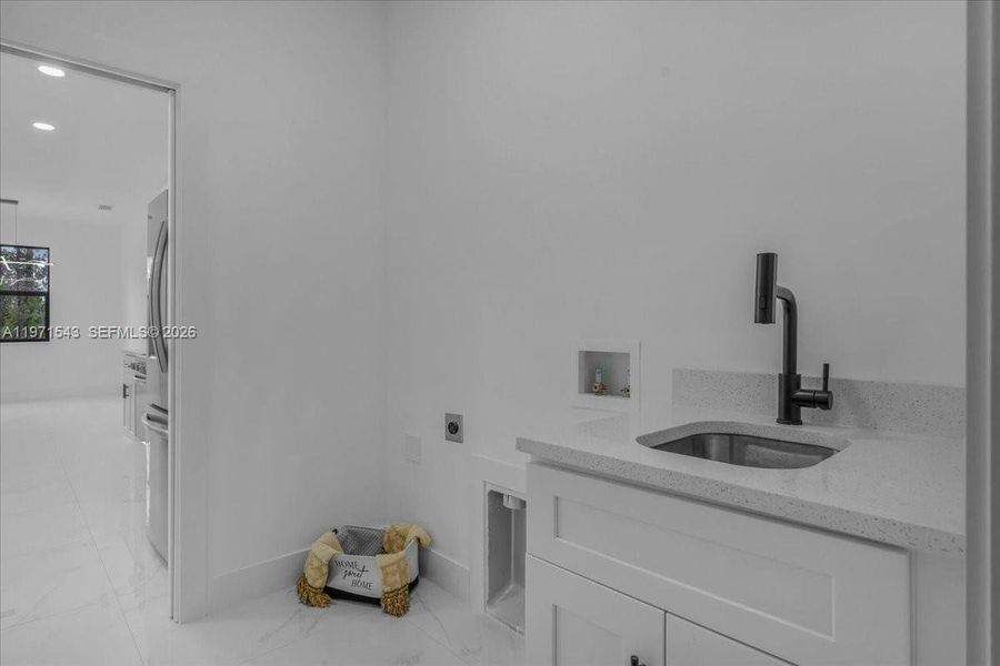 Furnished interior view inside a new home in , Lehigh Acres (Image 13).