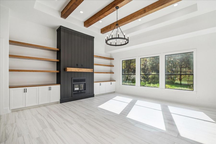 Spacious, unfurnished interior of a new home in , Waller (Image 22).