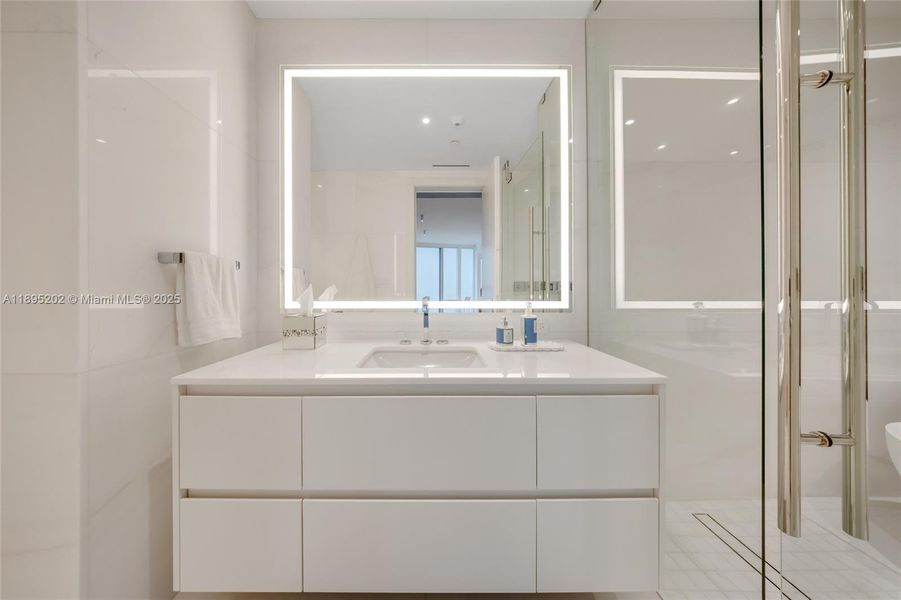 Furnished interior view inside a new home in Aston Martin Residences, Miami (Image 41).