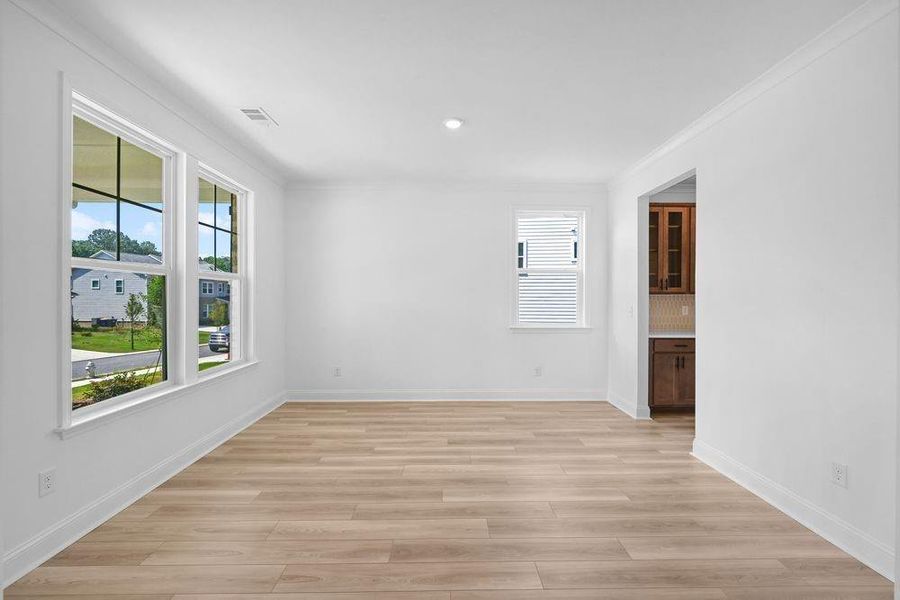 Spacious, unfurnished interior of a new home in Stratford Hills, Ball Ground (Image 16).