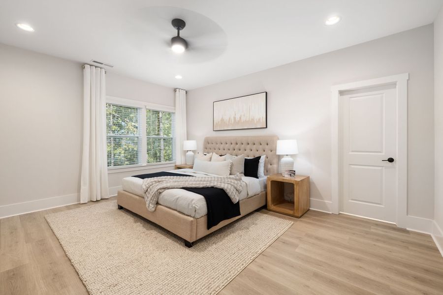 Representative furnished interior of a home built from the Kemp by True Homes in Stonebridge Fairways, Monroe (Image 13). Representative furnished interior of a home built from the Kemp by True Homes in Stonebridge Fairways, Monroe (Image 13).