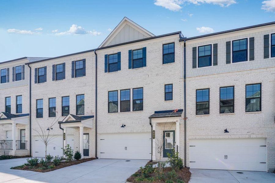 Image 40 of a home in Rosewood Farm.