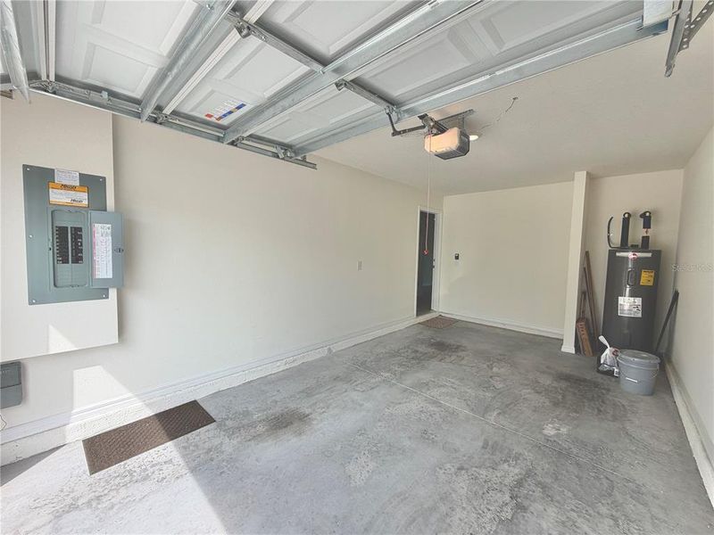 Spacious, unfurnished interior of a new home in , Ocala (Image 22). Spacious, unfurnished interior of a new home in , Ocala (Image 22).