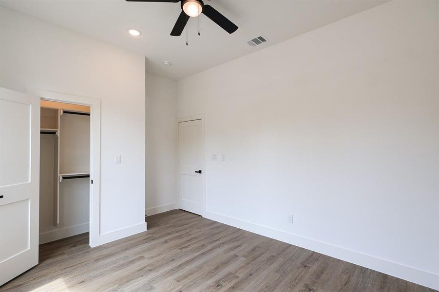 Spacious, unfurnished interior of a new home in , Fort Worth (Image 22). Spacious, unfurnished interior of a new home in , Fort Worth (Image 22).