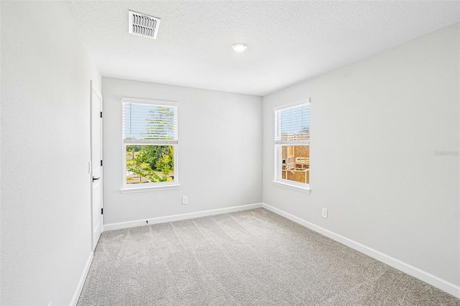 Spacious, unfurnished interior of a new home in Montague Chase, Tampa (Image 31). Spacious, unfurnished interior of a new home in Montague Chase, Tampa (Image 31).