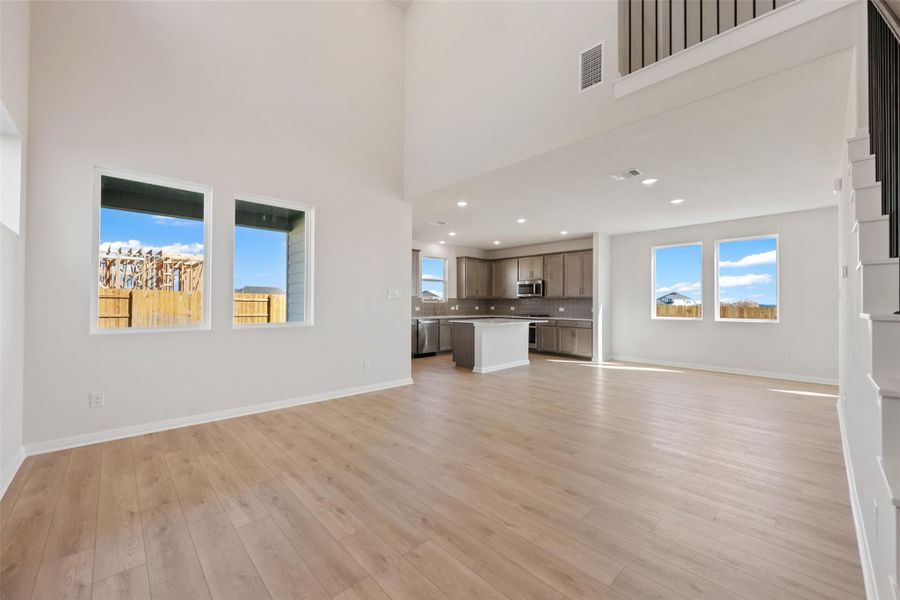Representative images and renderings are for illustrative purposes. Actual structural options and design finishes of home may vary.