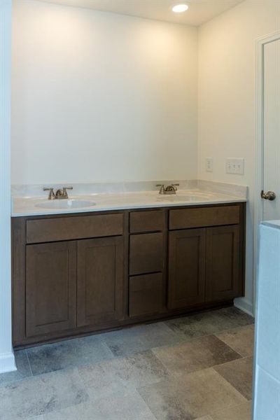 Furnished interior view inside a new home in , Jefferson (Image 5).