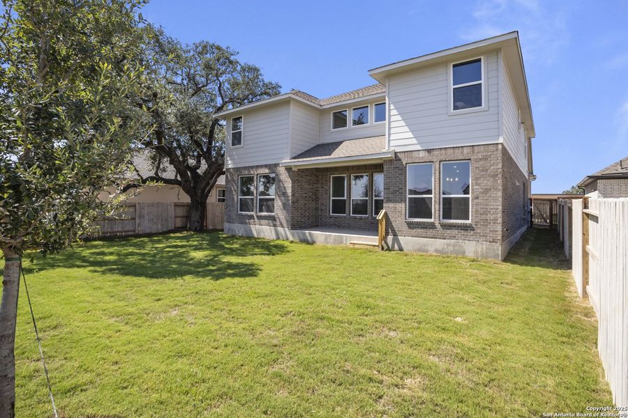 Exterior details and patio area of a home in Stillwater Ranch, San Antonio (Image 21). Exterior details and patio area of a home in Stillwater Ranch, San Antonio (Image 21).