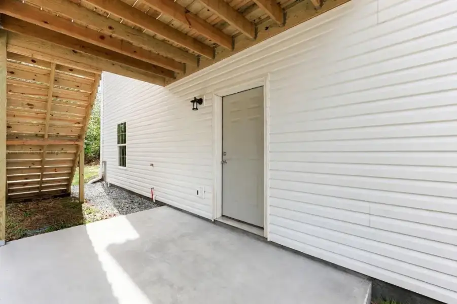 Exterior details and patio area of a home in , Lula (Image 4).