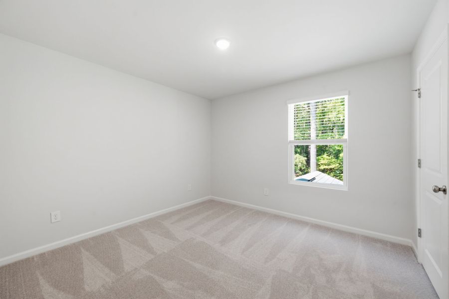 Spacious, unfurnished interior of a new home in Grand Arbor, Blythewood (Image 16).
