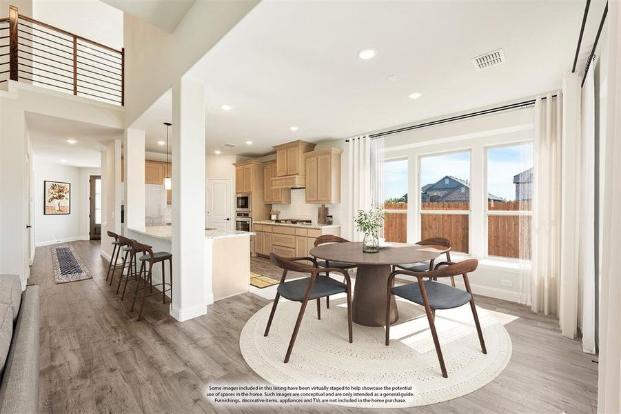 Furnished interior view inside a new home in Hulen Trails Classic 50, Fort Worth (Image 15). Furnished interior view inside a new home in Hulen Trails Classic 50, Fort Worth (Image 15).