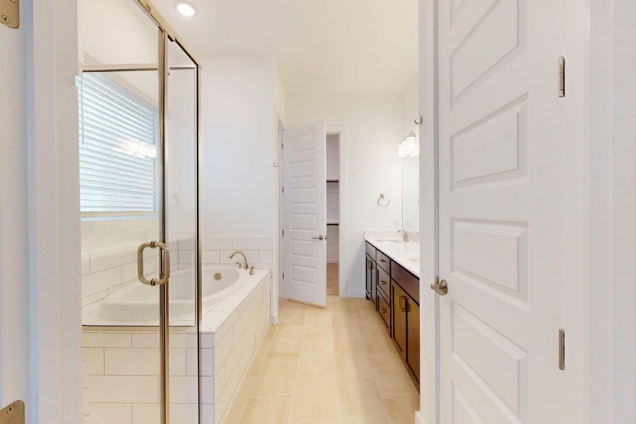 Furnished interior view inside a new home in Cedar Brook, Leander (Image 5).