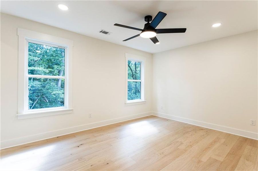 Spacious, unfurnished interior of a new home in , Peachtree Corners (Image 42).