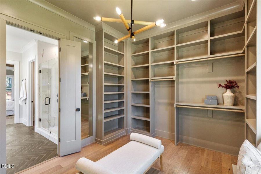 042-7824 Ailesbury Rd 042-7824 Ailesbury Rd