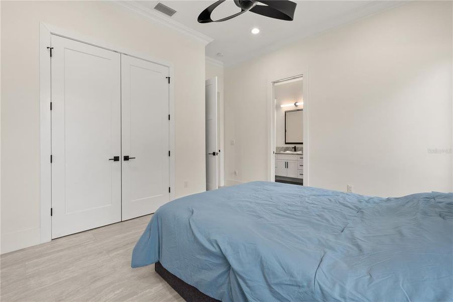 Furnished interior view inside a new home in , Orlando (Image 18). Furnished interior view inside a new home in , Orlando (Image 18).