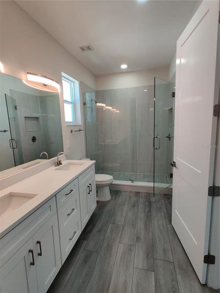 Furnished interior view inside a new home in , Tampa (Image 13).