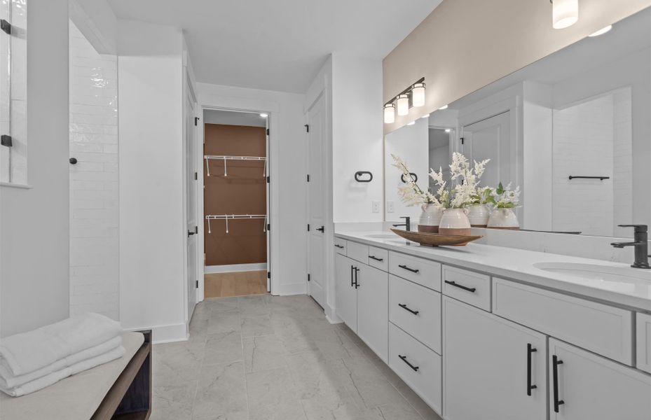 Representative furnished interior of a home built from the Stardom by Del Webb in Del Webb Greenville, Greenville (Image 16).