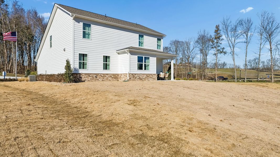 Exterior details and patio area of a home in Pottsview, Smyrna (Image 28).