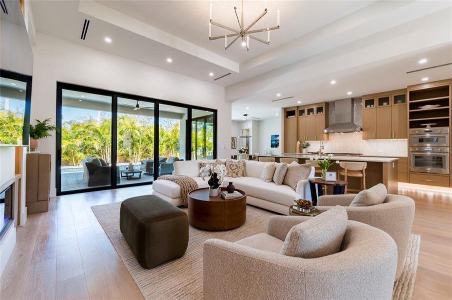 Community amenities in , Sarasota (Image 43).