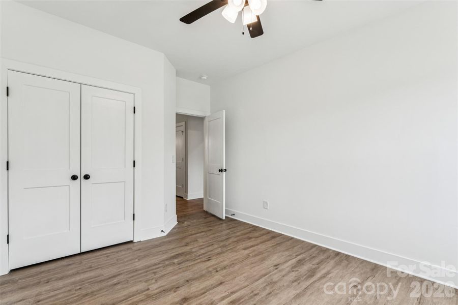 Spacious, unfurnished interior of a new home in , Harrisburg (Image 32).