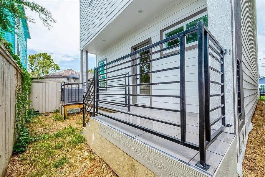 Backyard with large Balcony Backyard with large Balcony