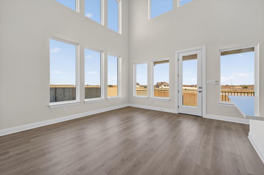 Spacious, unfurnished interior of a new home in Blackhawk, Pflugerville (Image 21).