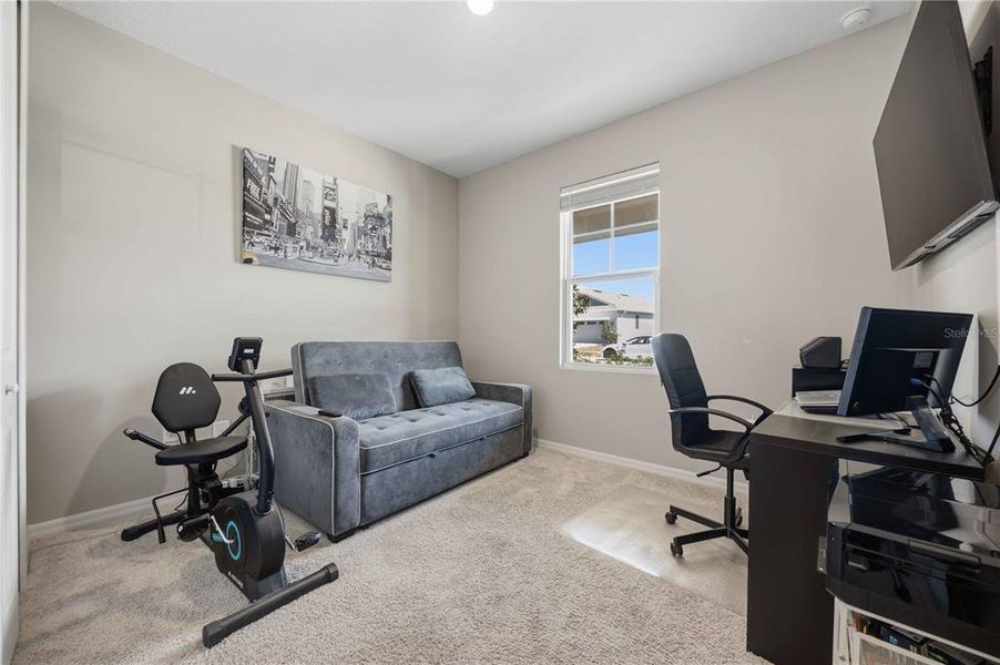 Furnished interior view inside a new home in Seasons at Eden Hills, Lake Alfred (Image 9).