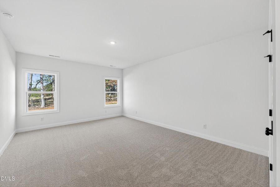 29 -122 w fountainhead lane, interior, p