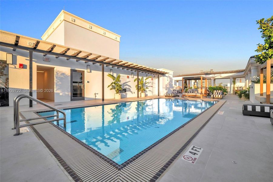 Community amenities in , Coral Gables (Image 33).