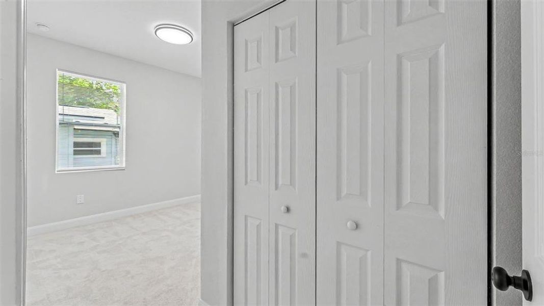 Spacious, unfurnished interior of a new home in , Lakeland (Image 30).