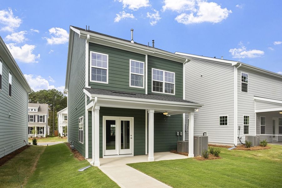 Exterior details and patio area of a home in Georgias Landing, Raleigh (Image 19).