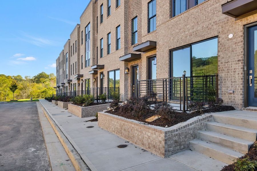 Image 41 of a home in Echo Park.