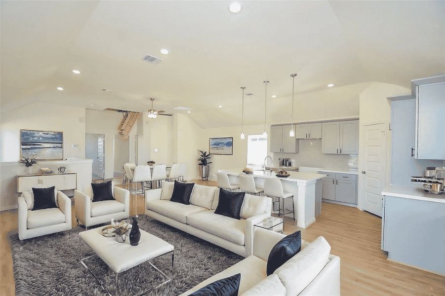 Representative furnished interior of a home built from the June 1605 NSMOD by Saratoga Homes in Eagle Landing, Houston (Image 4).