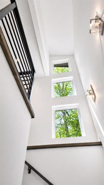 Spacious, unfurnished interior of a new home in , Blue Ridge (Image 38).