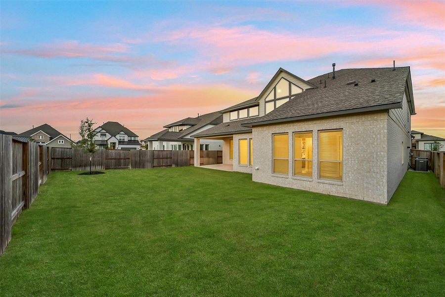 Exterior details and patio area of a home in Meridiana, Manvel (Image 27).