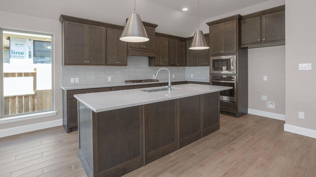 Furnished interior view inside a new home in Evergreen, Conroe (Image 6).