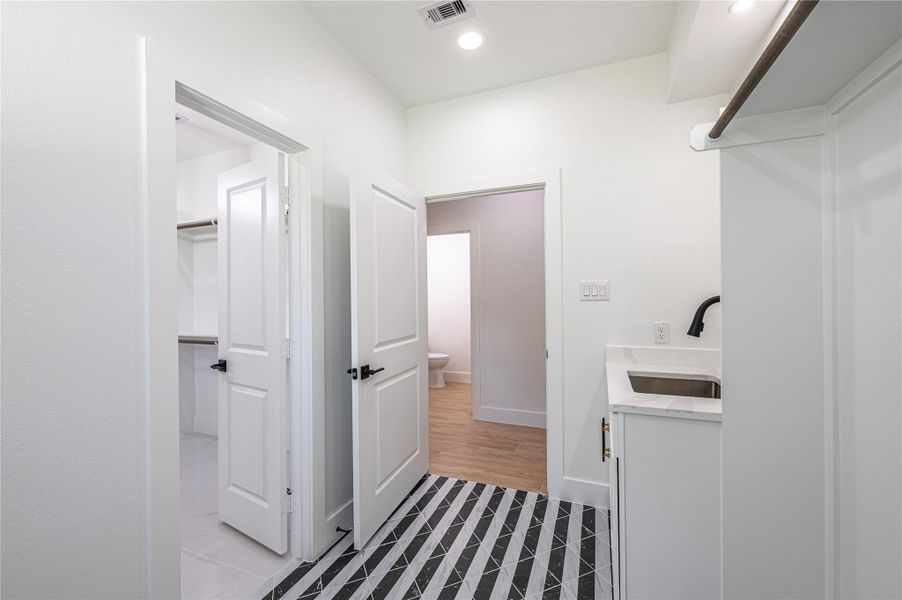Furnished interior view inside a new home in , Dayton (Image 36).