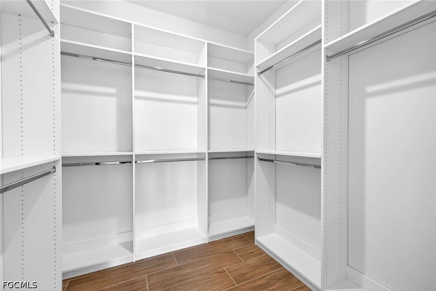Spacious, unfurnished interior of a new home in Cape Coral, Cape Coral (Image 27). Spacious, unfurnished interior of a new home in Cape Coral, Cape Coral (Image 27).